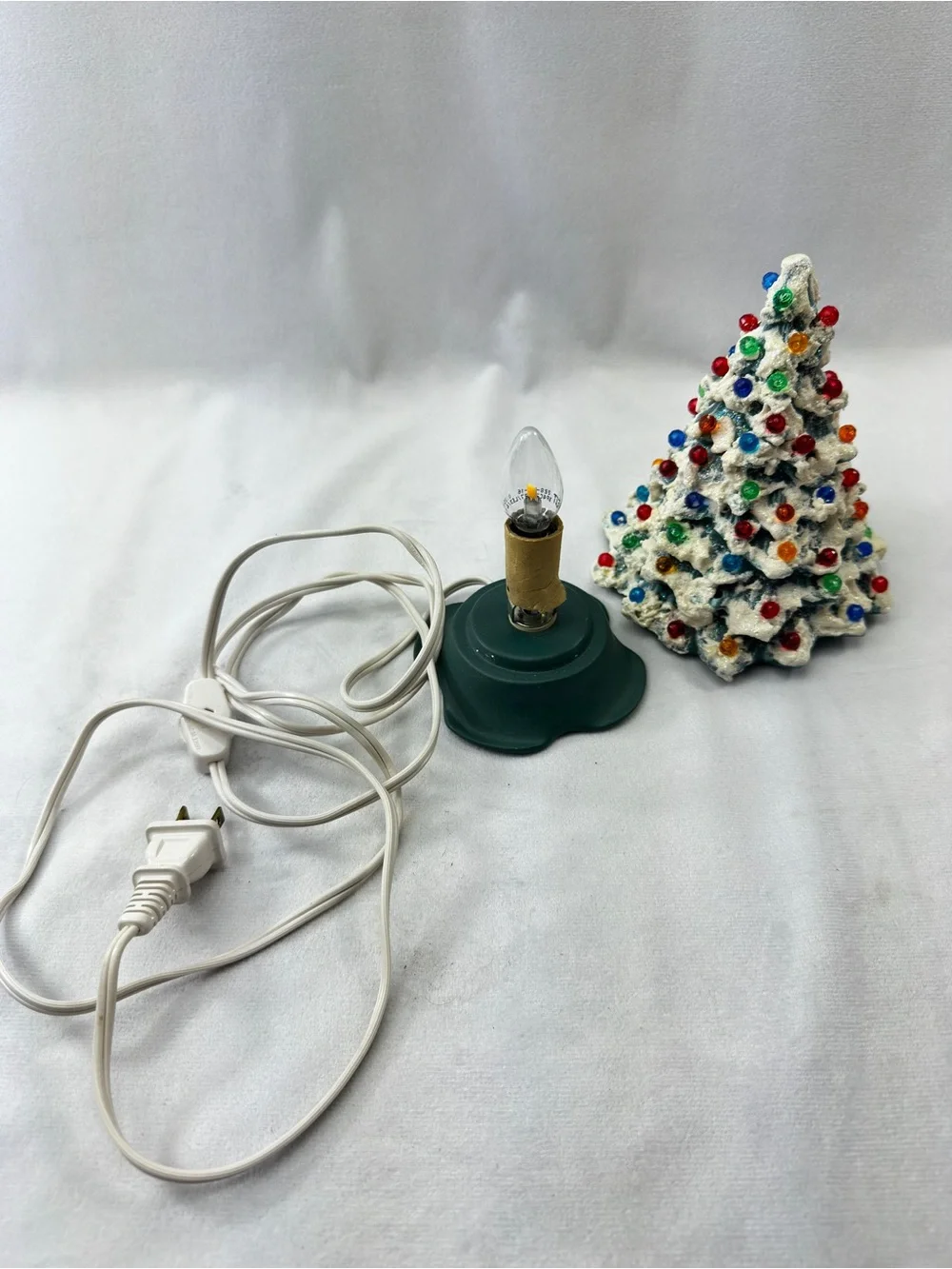 Vintage Christmas Tree Ceramic 1980s Illuminated Bulbs Decoration Green